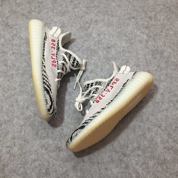 Adidas Yeezy Boost 350 V2 Zebra Men 8 Running Shoes